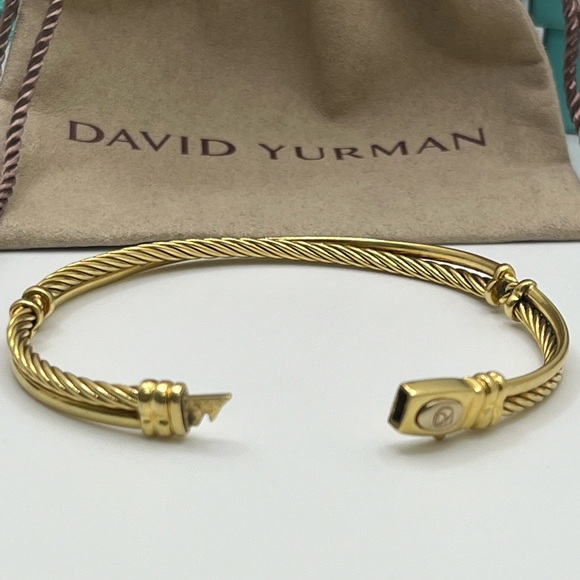 David Yurman 18K Yellow Gold Crossover Cable Bangle Bracelet - Picture 5 of 7